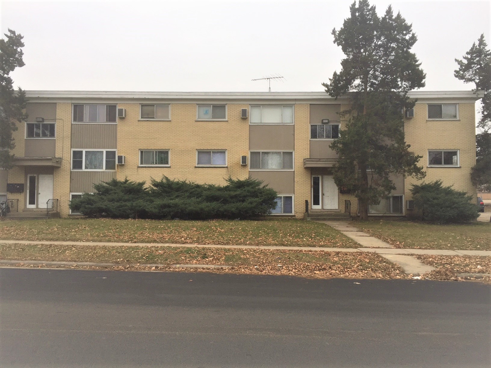 1469 Meyer St - 6