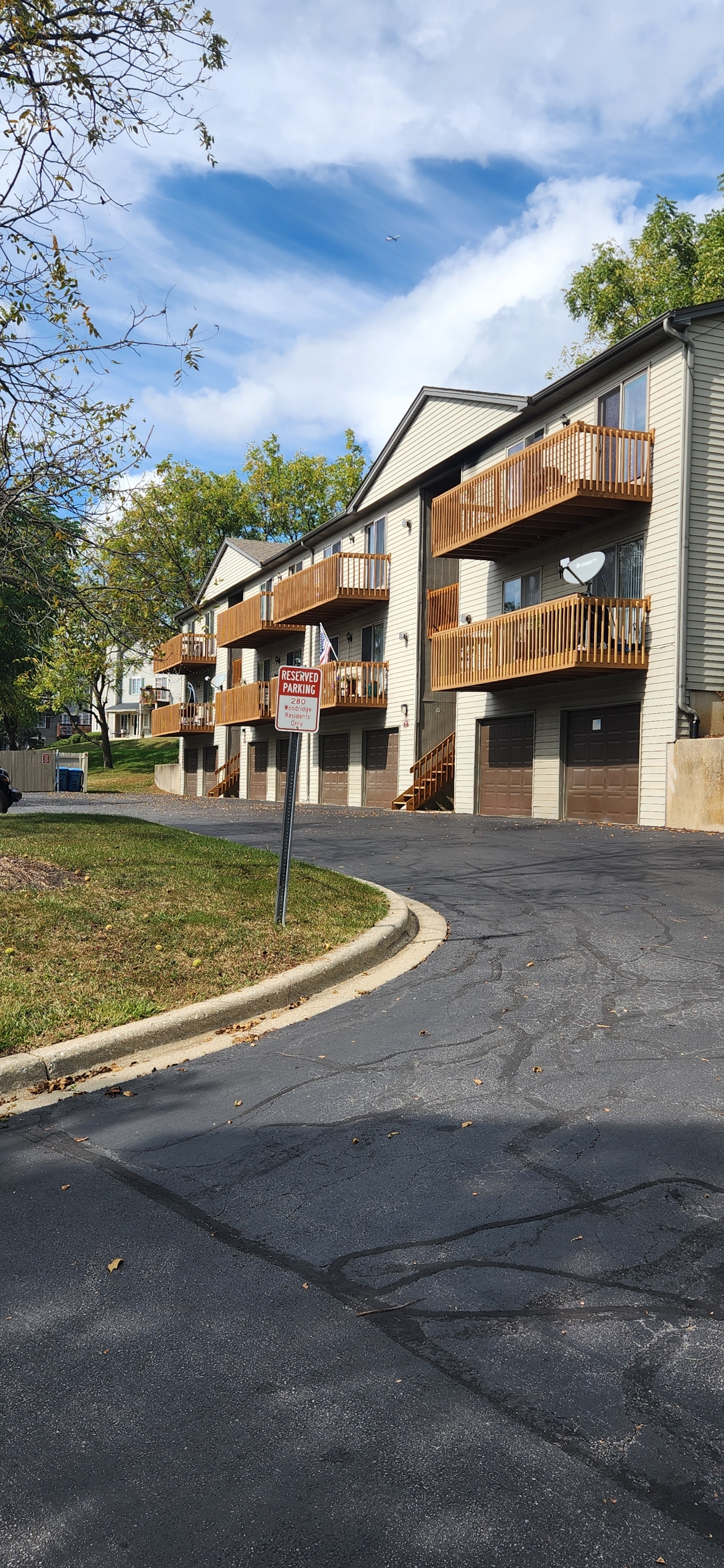 280 Woodridge